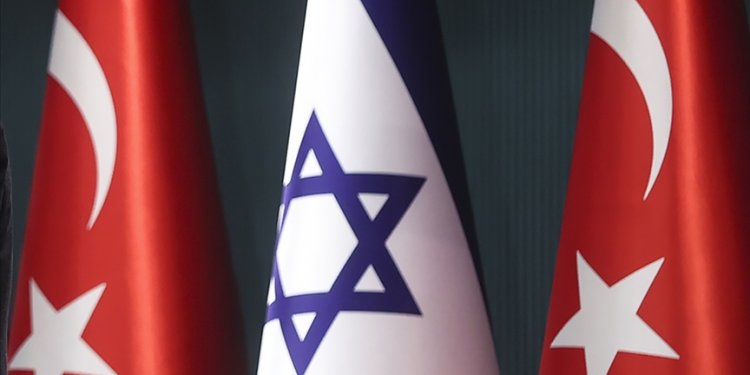 Türkiye ve İsrail, Azerbaycan’da Suriye’yi görüştü