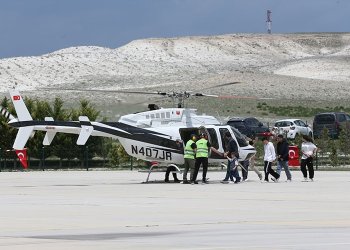 “Uçan Gençlik Etkinliği” ile öğrenciler helikopter deneyimi yaşadı