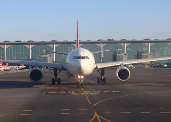 İstanbul Havalimanı uçak trafiğinde yine zirvede
