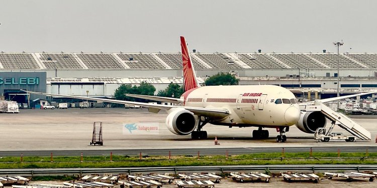 Air India’nın Boeing 787’si düştü: 200’den fazla yolcu bulunuyordu