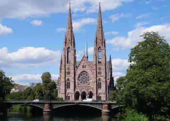 İkinci bir Notre Dame katedralini keşfim