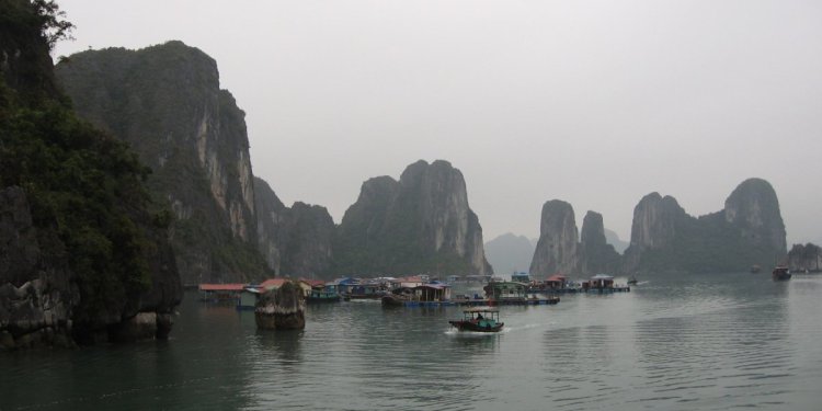 Çalışkan, yurtsever insanların ülkesi – Bölüm 2: Kuzey Vietnam