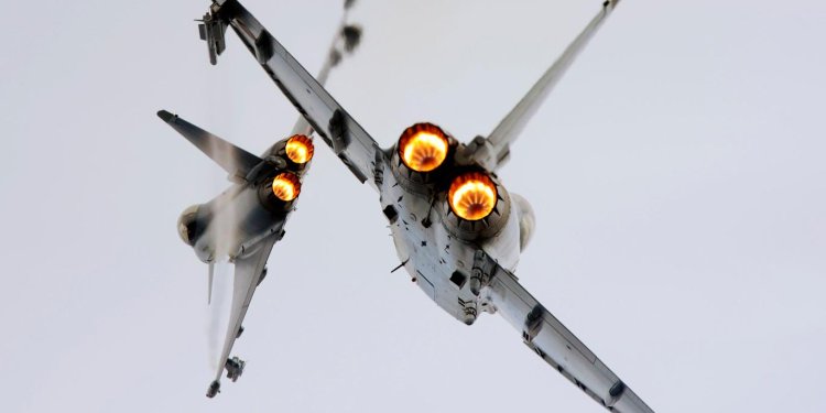 Türkiye her an 40 adet Typhoon siparişi verebilir!