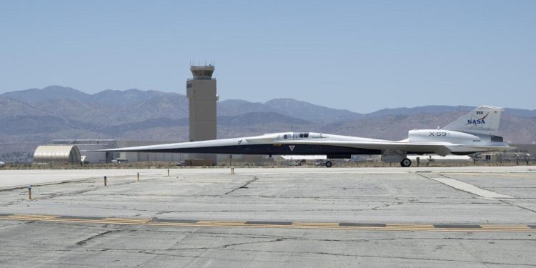 NASA’nın süpersonik uçağı X-59 taksi testlerine başladı