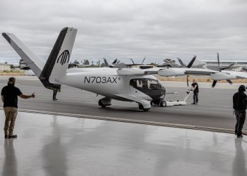 Hava taksi ‘Midnight’ 31 dakikada 82 km uçtu