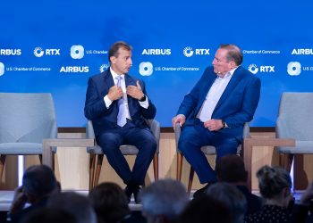 Motor krizi sürüyor, Airbus 820 uçak hedefini koruyor