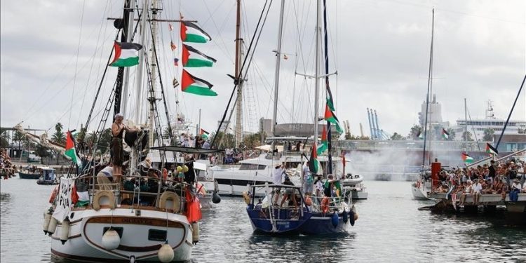 Yunanistan’da Küresel Sumud Filosu’na dronlarla saldırı yapıldı