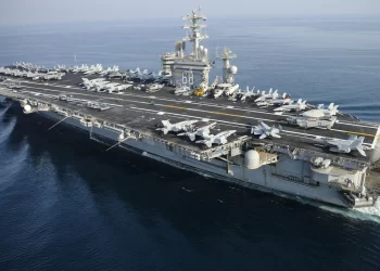 ABD uçak gemisinde 1 saatte iki kaza