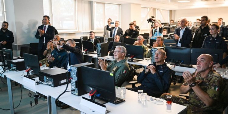 Baykar’ın İHA’ları havalandı, İtalyan heyet izledi