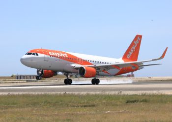 easyJet beklentileri aştı, hedeflerini büyüttü
