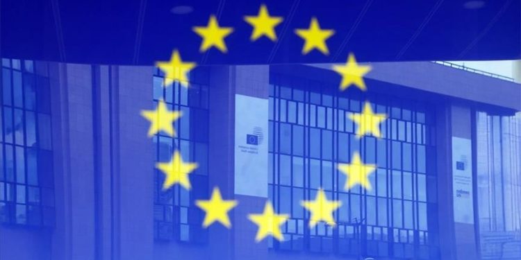 AB Komisyonu, istihbarat birimi planını gündeme aldı