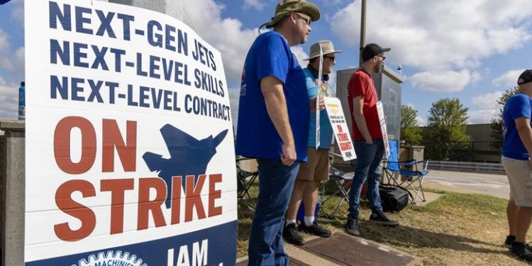 Boeing’de 101 günlük grev sona erdi!