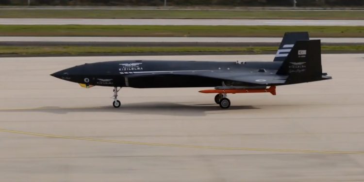 KIZILELMA PT-5’in son testinde milli donanımlar öne çıktı