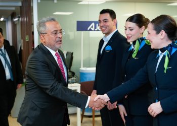 Ahmet Bolat sahaya indi, AJet’i yerinde inceledi