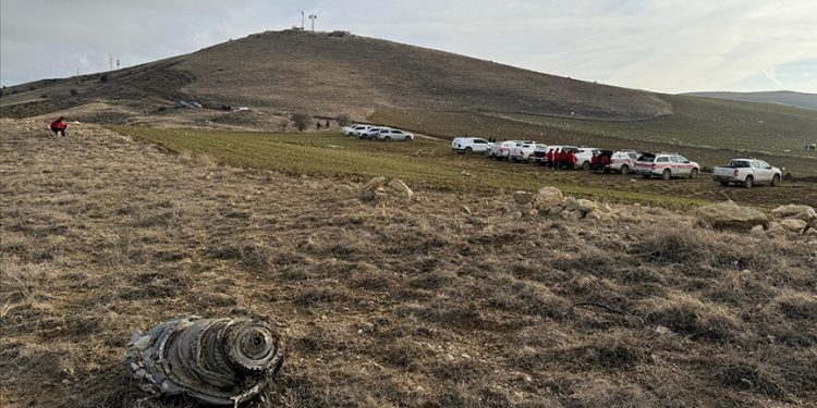 Libya heyetini taşıyan uçak kazasında soruşturma derinleşti