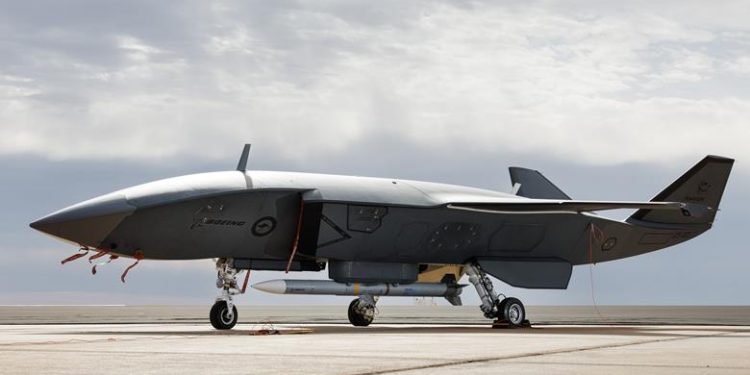 Avustralya, 930 milyon dolara ‘Hayalet Yarasa’ alıyor