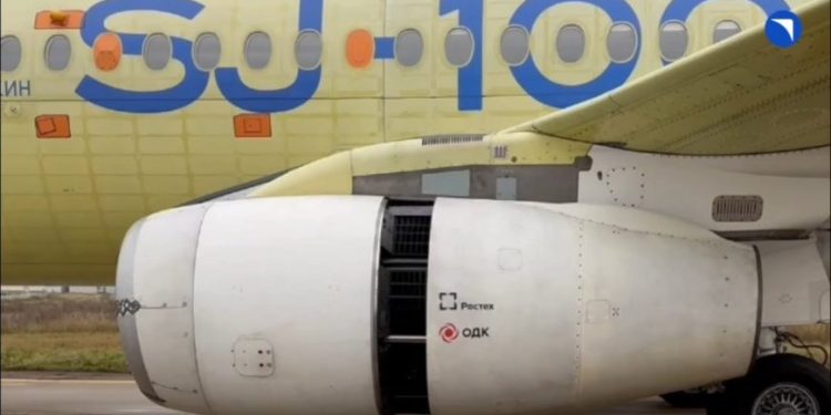 Yerli Rus yolcu uçağı SJ-100 için PD-8 motorunda kritik test