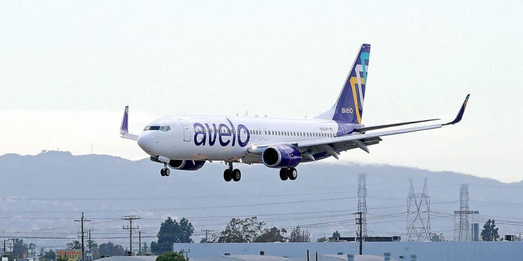 ABD’li Avelo, sınır dışı uçuşlarından çekildi