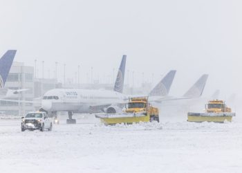 ABD’ye gelecek büyük kış fırtınası uçuşları aksatacak