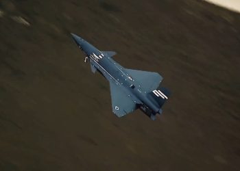 Seri üretilen ilk Bayraktar KIZILELMA gökyüzü ile buluştu