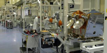 Airbus, Eutelsat’tan 340 yeni LEO uydu siparişi aldı