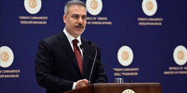 Bakan Fidan: İran’a askeri müdahaleye karşıyız