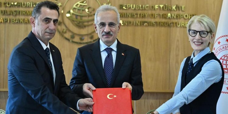 Türkiye’den hidrojenli tren hamlesi