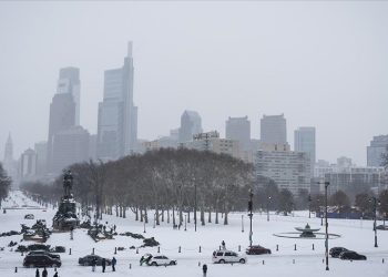 ABD’de tarihi kış fırtınası: 11 binden fazla uçuş iptal