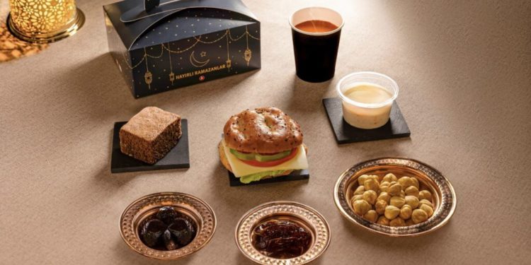 THY’den Ramazan’a özel iftar menüsü