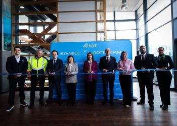 AJet, Rotterdam hattını açtı