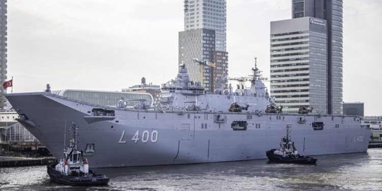 TCG Anadolu’ya Hollanda’da büyük ilgi