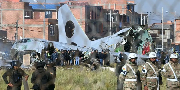 Para taşıyan uçak kazasında sabotaj iddiası