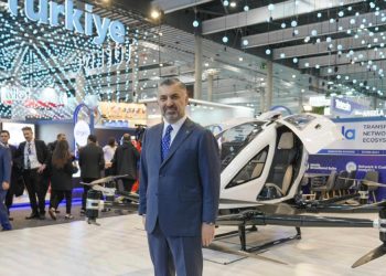 Uçan taksileri Türk teknolojisi yönetecek